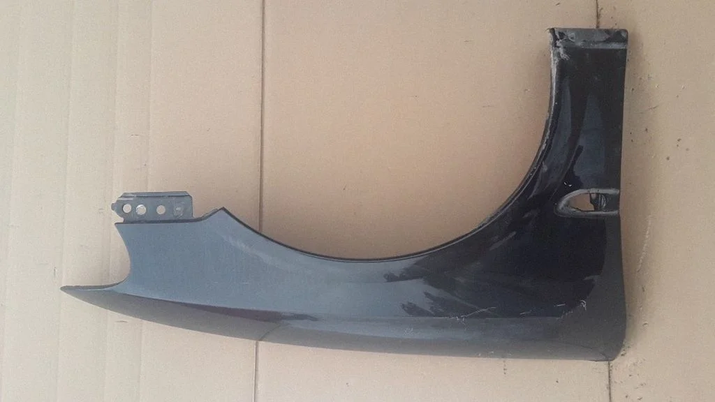 Fender – Opel Vectra B (1996-2002)