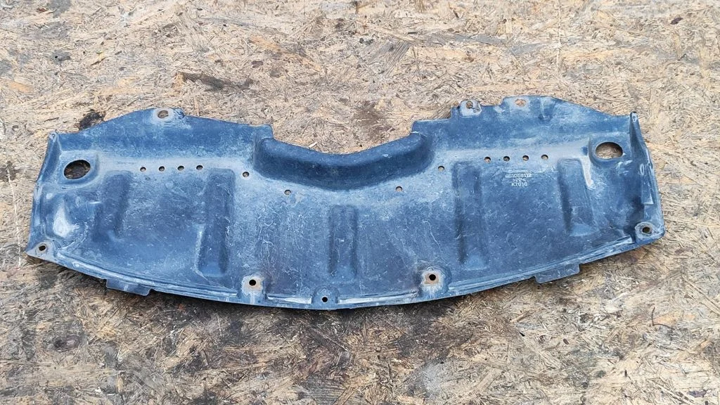 Engine splash shield/under tray GS1D56112