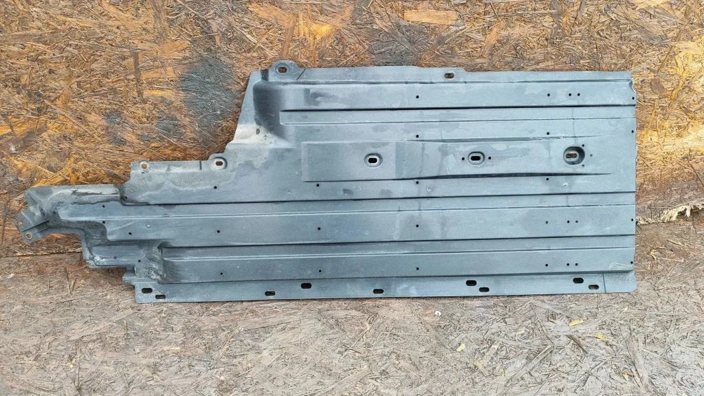 Mootori põhjakaitse 56411AJ000