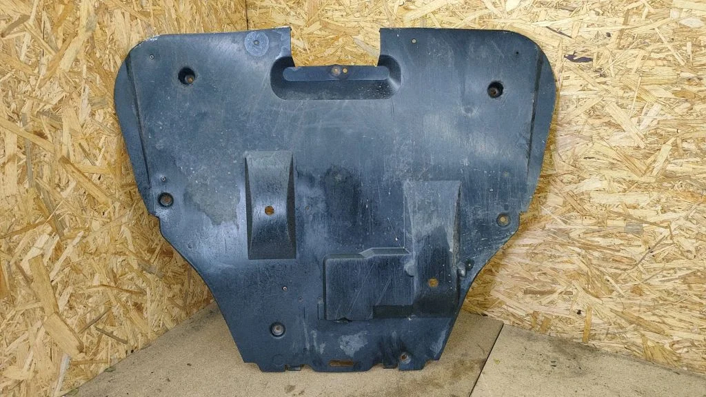 Engine splash shield/under tray – Mazda 6 (2002-2008)