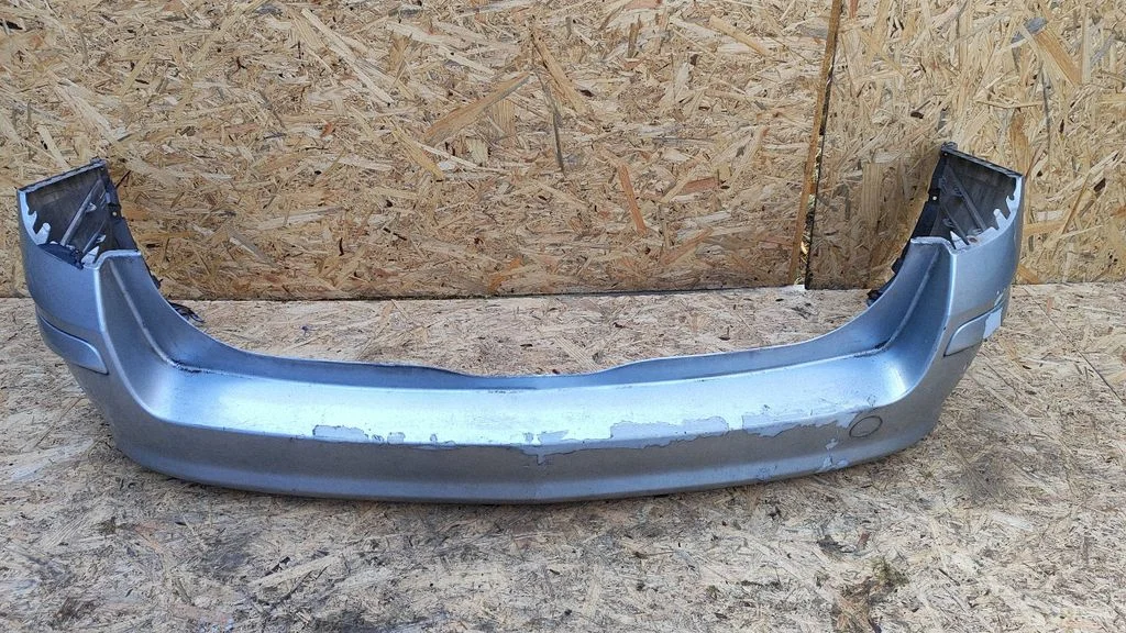 Tagumine kaitseraud – Opel Astra H (2004-2012)