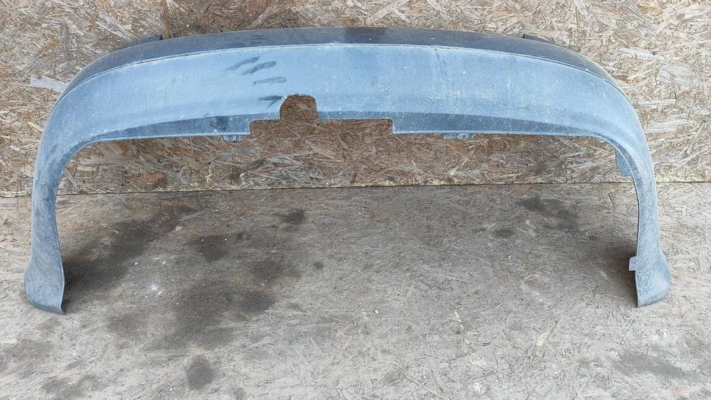 Tagumine kaitseraud – Audi A4 S4 B6 8E 8H (2001-2005)