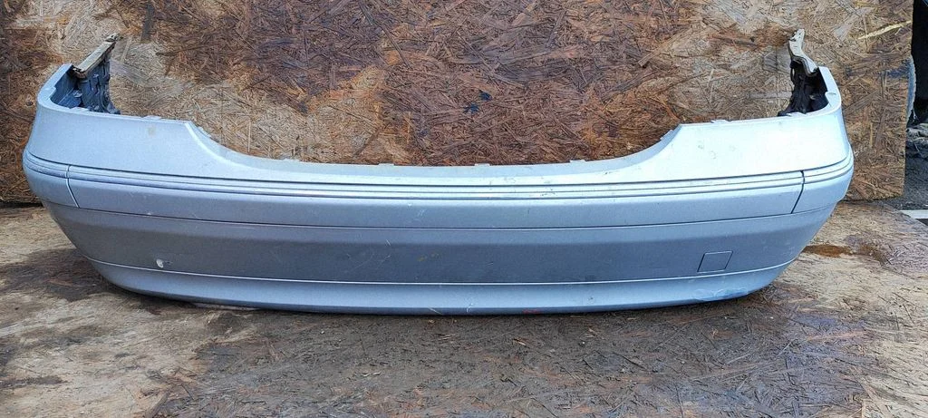 Tagumine kaitseraud – Mercedes-Benz C-klass W203 (2000-2007)