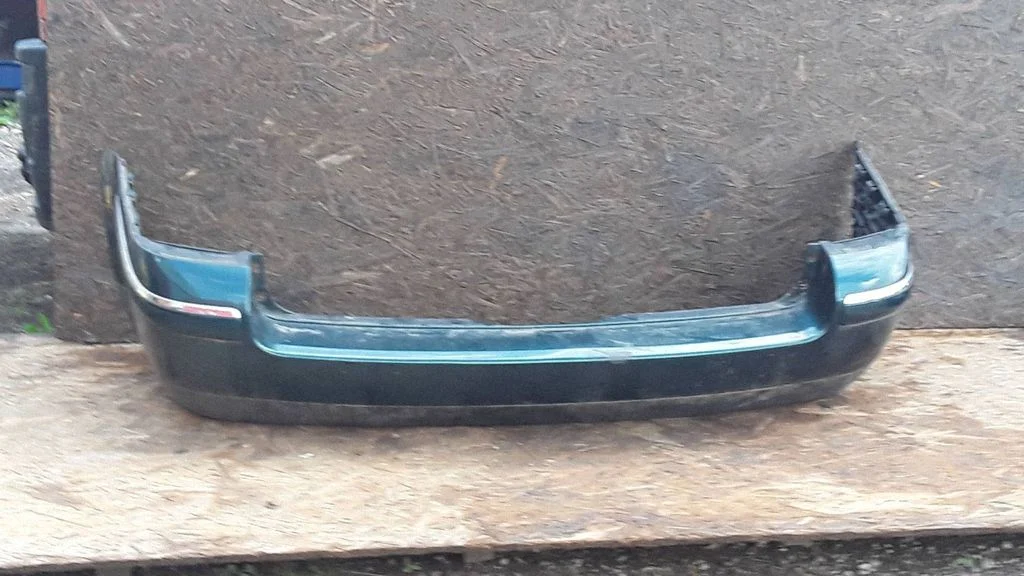 Tagumine kaitseraud – Volkswagen Passat B5.5 (2001-2005)