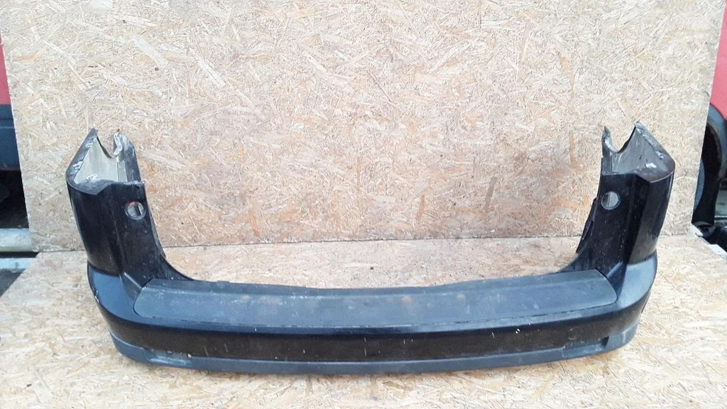 Tagumine kaitseraud – Opel Vectra C (2002-2005)