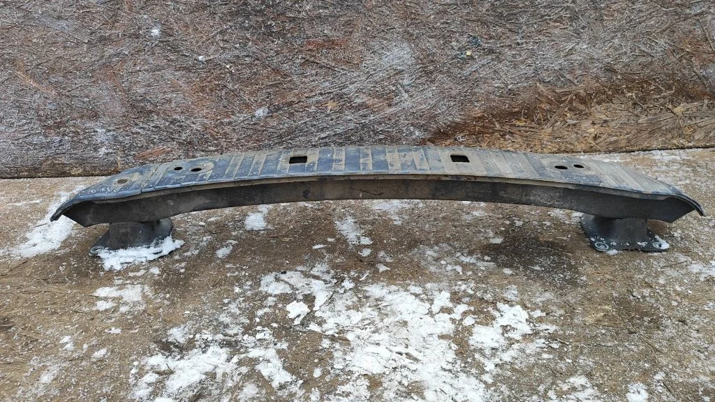 Rear bumper cross member – Volvo S40 (2004-2007)