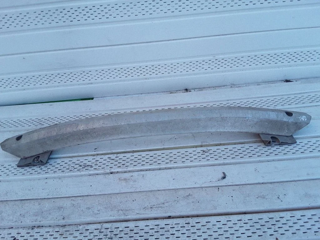 Rear bumper cross member – Audi A3 S3 8L (1996-2003)