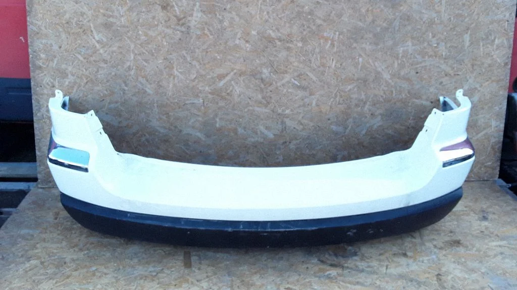 Rear bumper