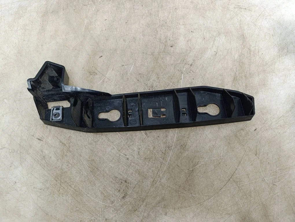 Tagumise kaitseraua kinnitusklamber – Opel Corsa F (2019-)