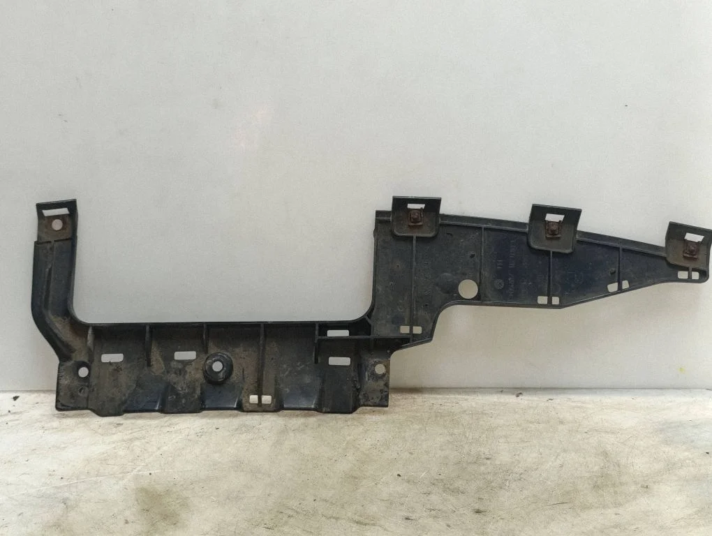 Rear bumper mounting bracket 7163847