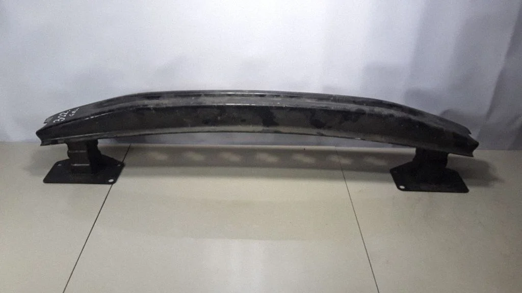 Rear bumper cross member – Seat Cordoba (6L) (2002-2009)