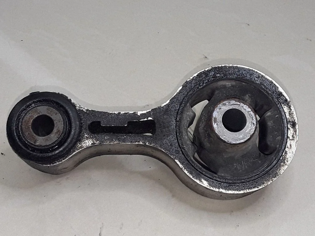 Gearbox mount – Mazda 6 (2002-2008)