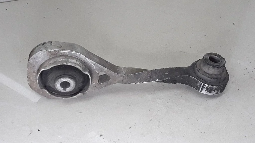 Gearbox mount – Renault Kangoo I (2003-2008)