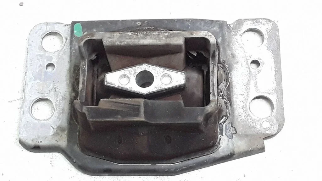 Gearbox mount – Ford Mondeo MK IV (2007-2014)