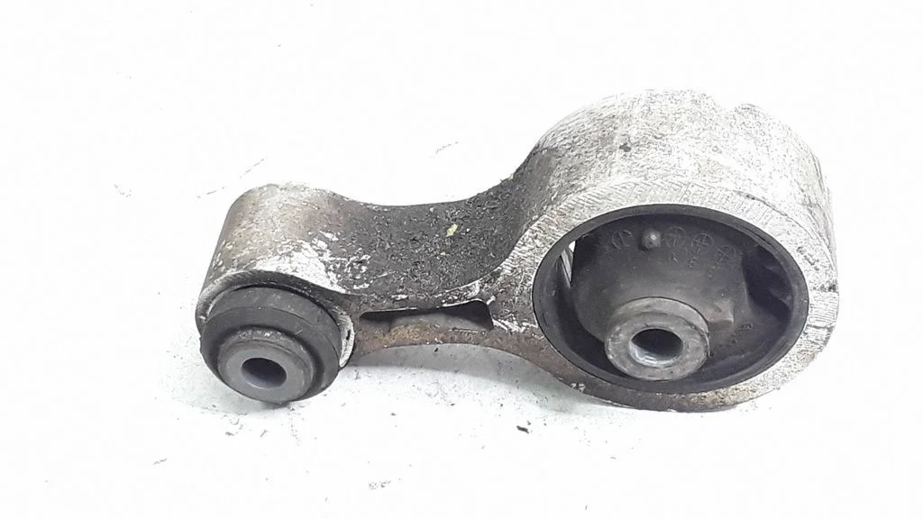 Gearbox mount – Mazda 6 (2002-2008)