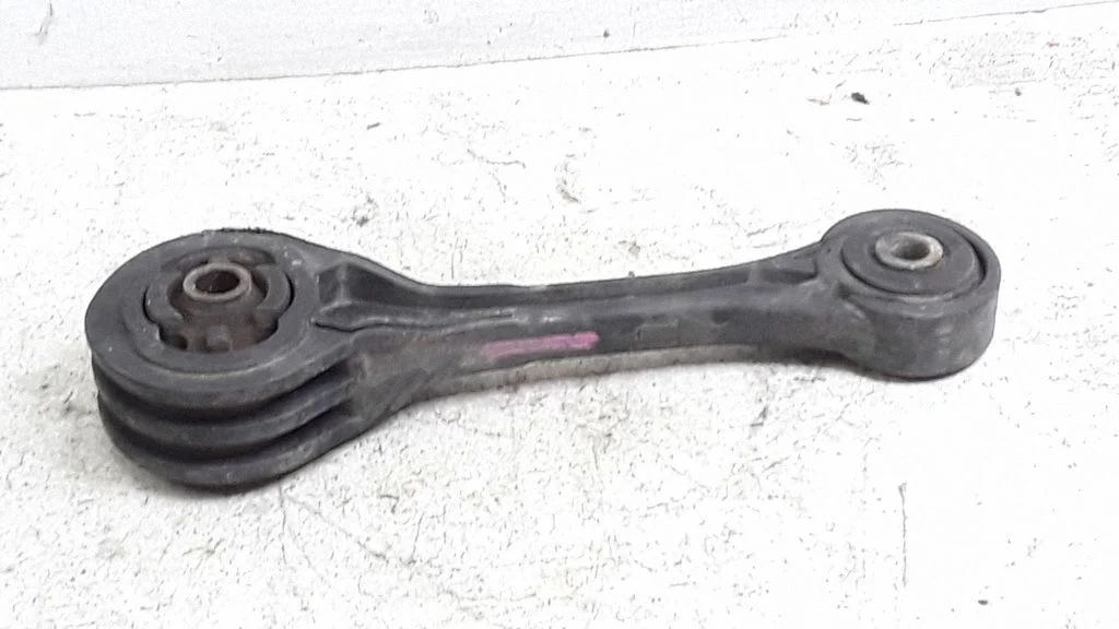 Gearbox mount – Subaru Legacy (2007-2009)