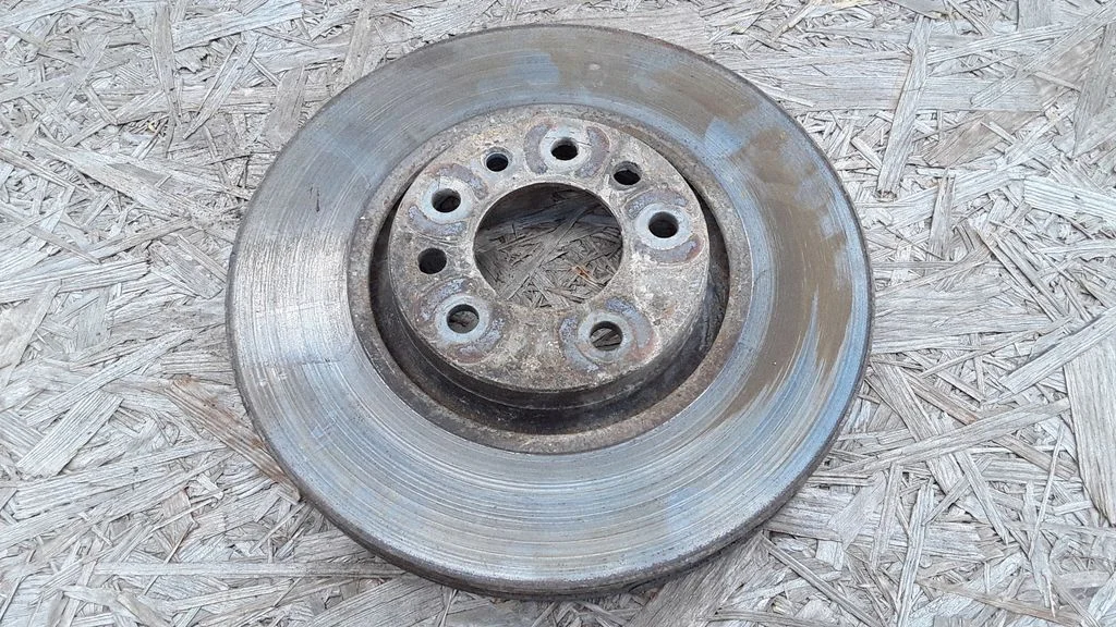 Front brake disc – Opel Astra H (2004-2012)