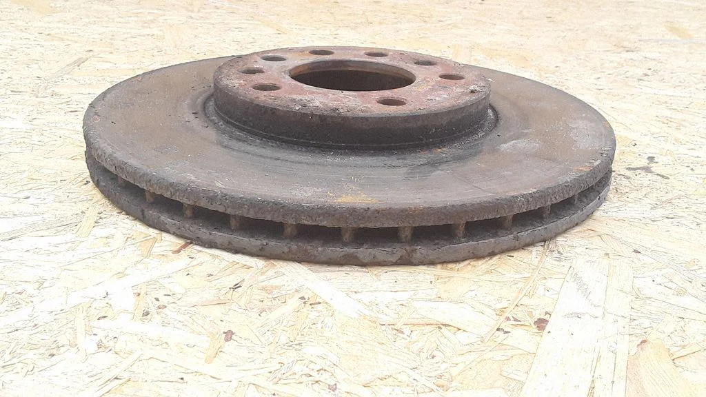 Front brake disc – Opel Meriva A (2003-2010)