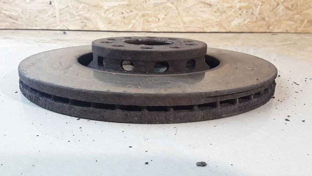 Front brake disc – Audi A4 S4 B6 8E 8H (2001-2005)