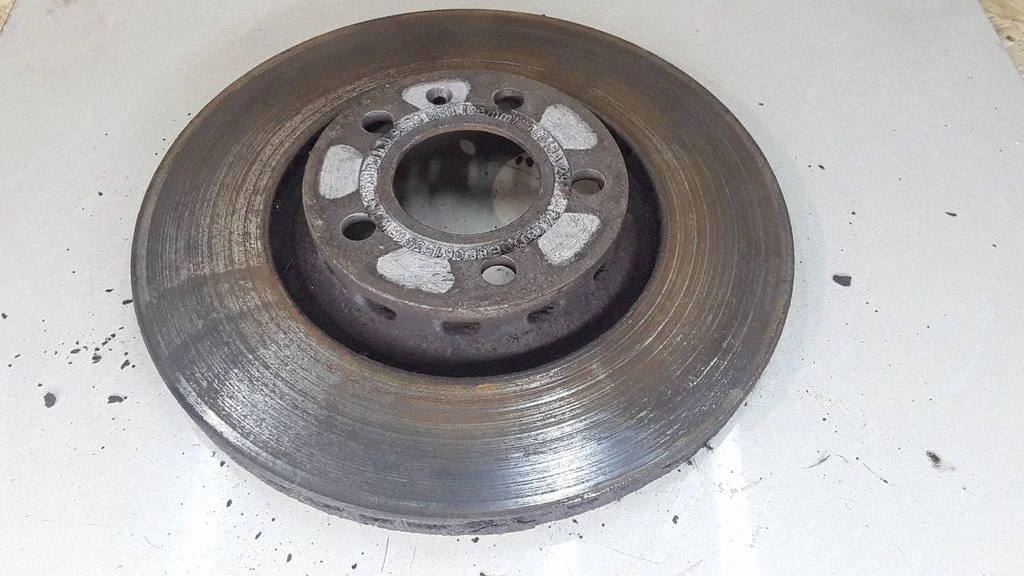 Front brake disc – Audi A4 S4 B6 8E 8H (2001-2005)