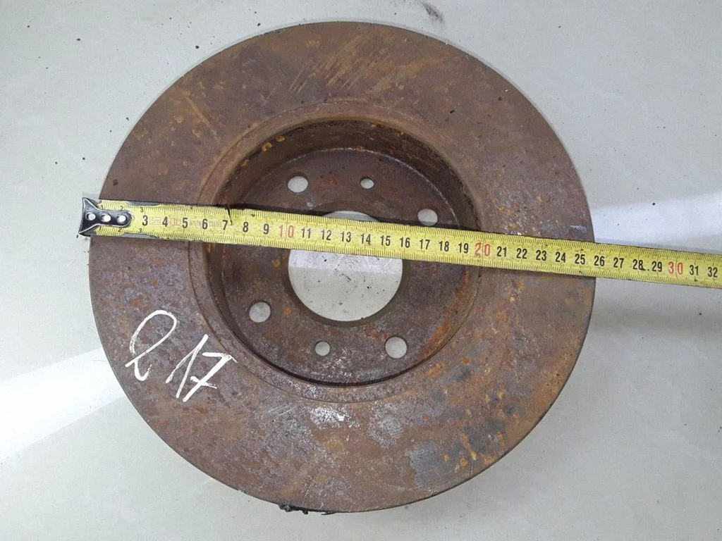 Front brake disc – Nissan Primera (1997-1999)
