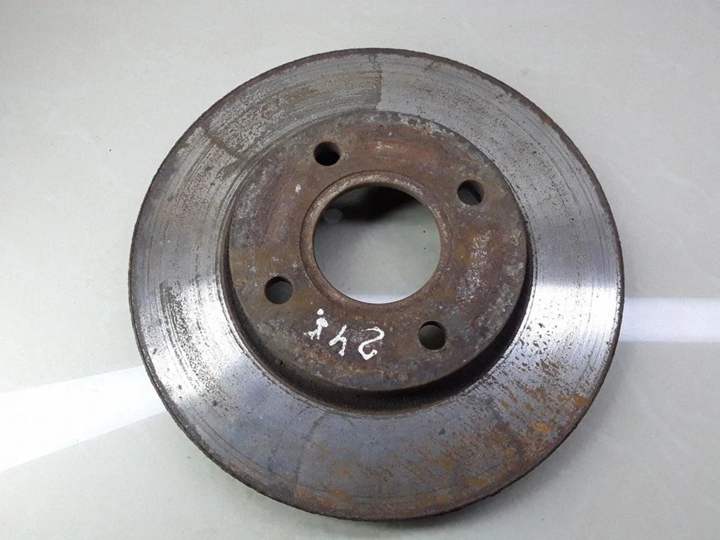 Front brake disc – Ford Focus (1998-2004)