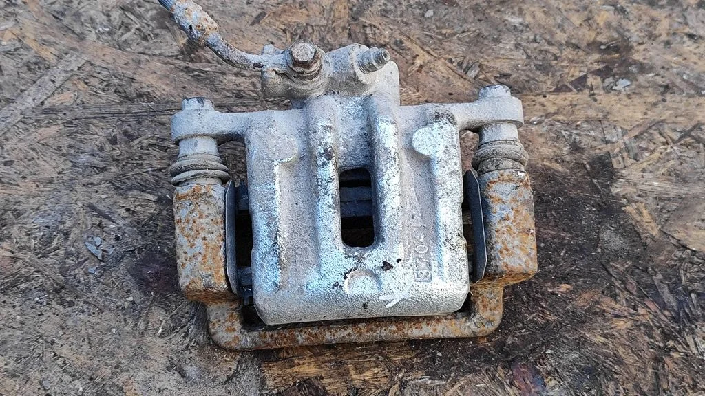 Rear brake caliper – Opel Antara (2006-2016)