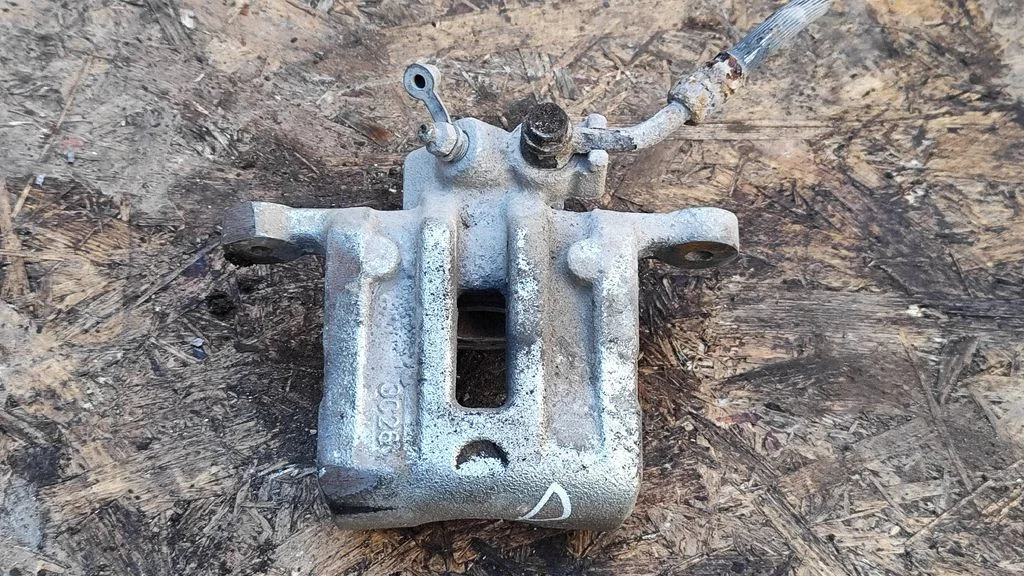 Rear brake caliper – Opel Antara (2006-2016)