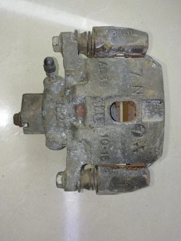 Tagumine pidurisadul 3820