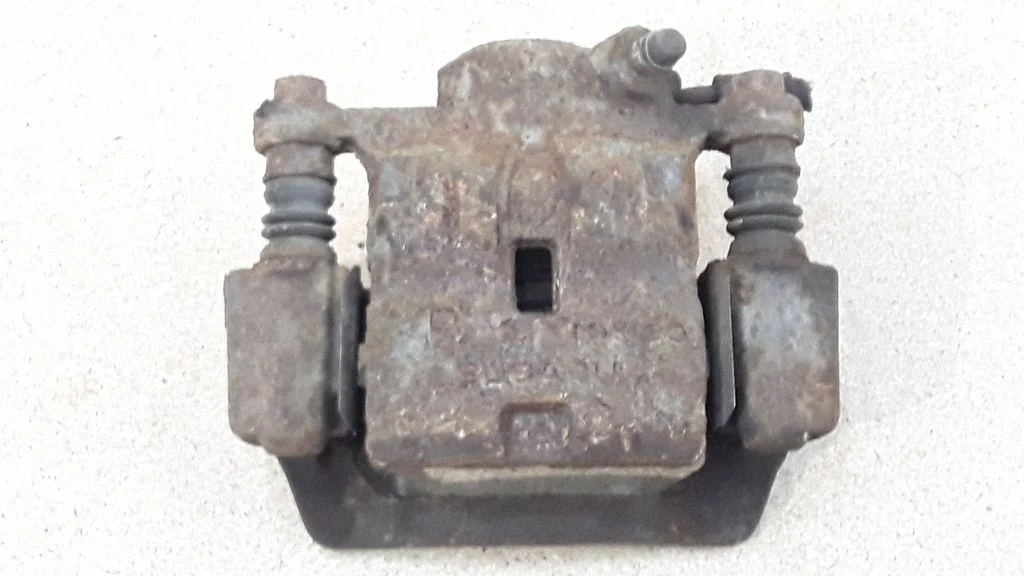 Tagumine pidurisadul – parem