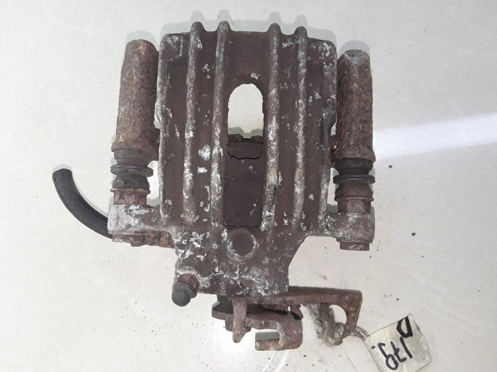 Tagumine pidurisadul 7296