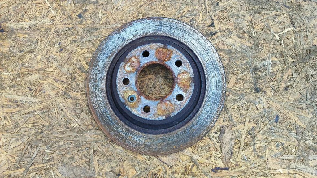 Rear brake disc