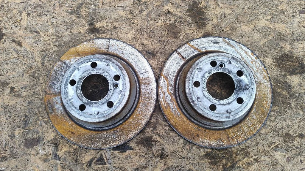 Rear brake disc – Mercedes-Benz E-Class W212 (2009-2016)