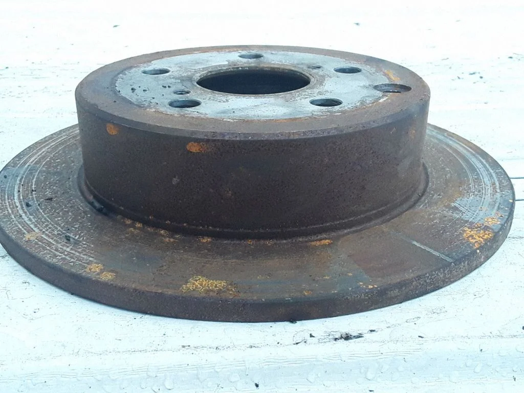 Rear brake disc – Toyota Avensis T250 (2003-2006)