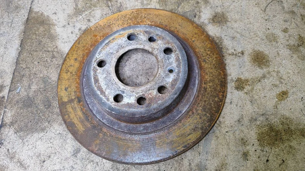 Rear brake disc – Opel Vectra C (2002-2005)