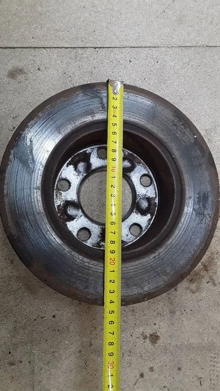 Rear brake disc – Volkswagen Passat B5.5 (2001-2005)