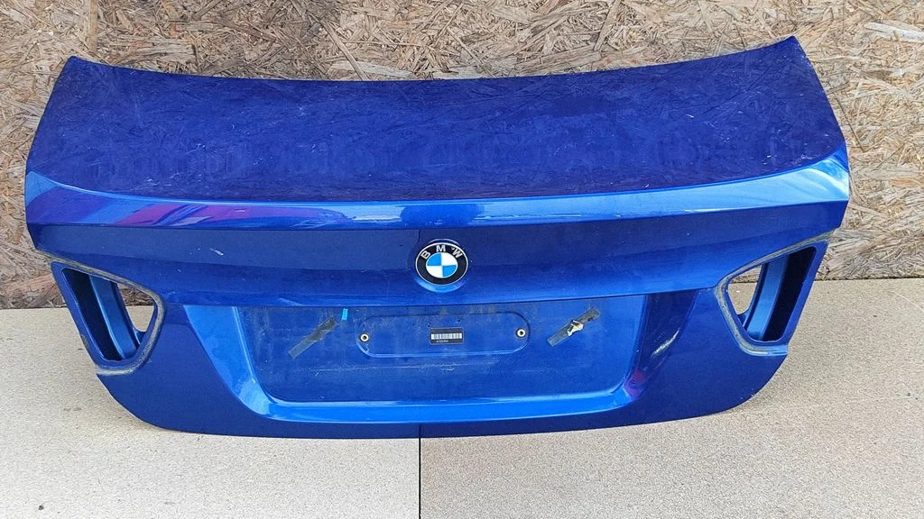 Tailgate/trunk/boot lid