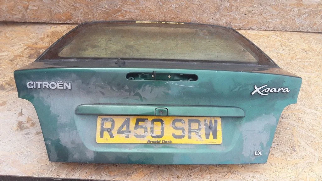 Tailgate/trunk/boot lid
