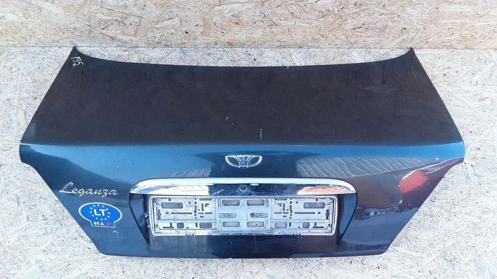 Tailgate/trunk/boot lid