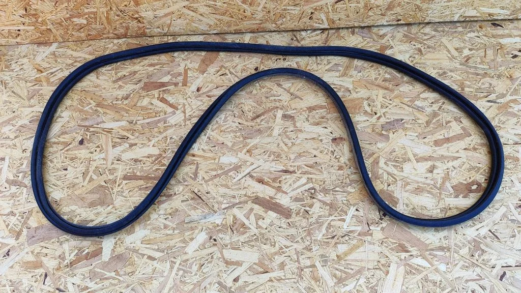 Loading door rubber seal (on body) – Citroen C4 I (2004-2010)
