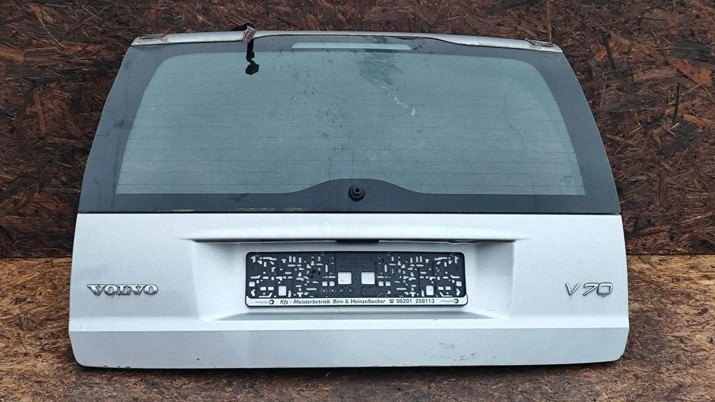 Tailgate/trunk/boot lid E1143R00070