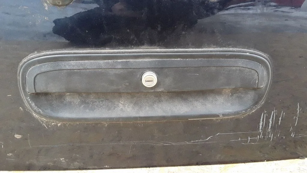 Tailgate/trunk/boot exterior handle – KIA Sportage (1995-2004)