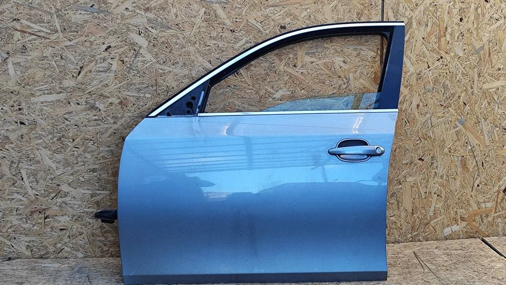 Front door – BMW 5 Series E60 E61 (2004-2010)