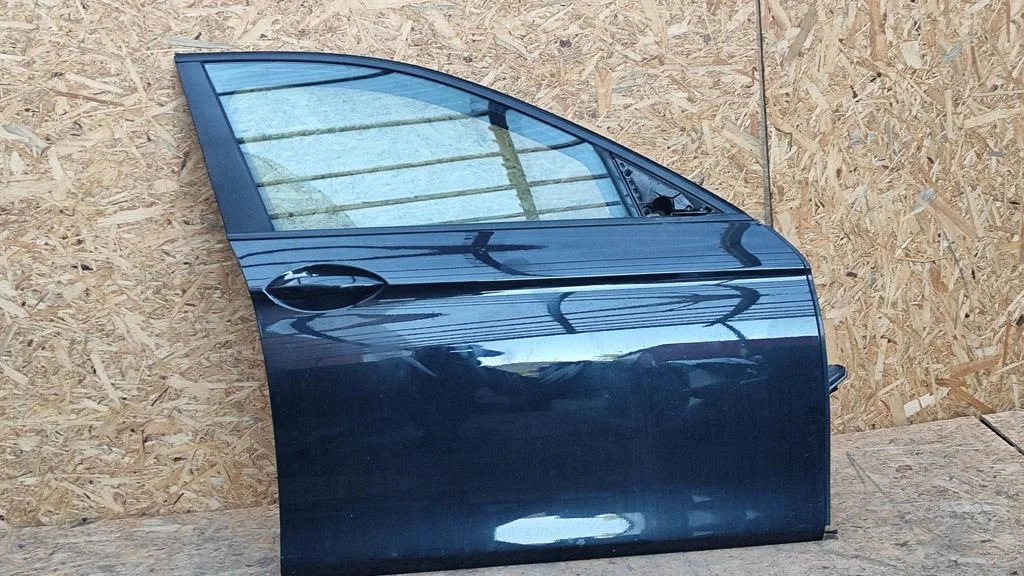 Front door – BMW 5 Series F10 F11 (2009-2016)