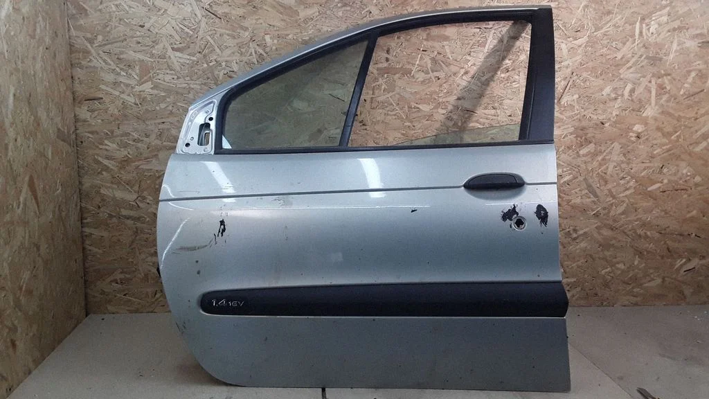 Front door – Renault Scenic I (1996-2003)