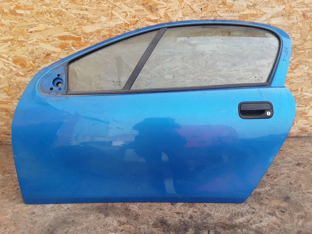Esiuks – Opel Tigra A (1994-2000)
