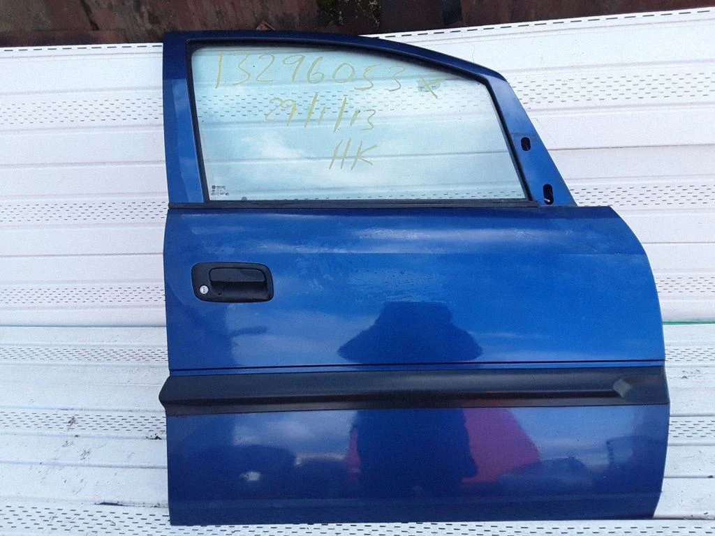 Esiuks – Opel Zafira A (1999-2005)