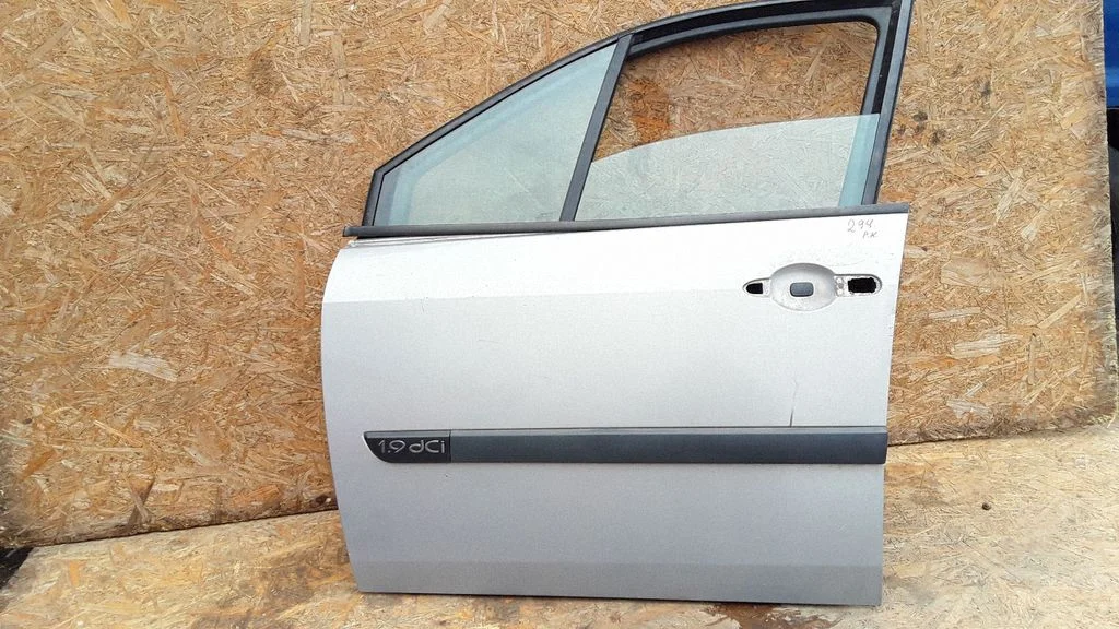 Esiuks – Renault Scenic II -  Grand scenic II (2003-2006)