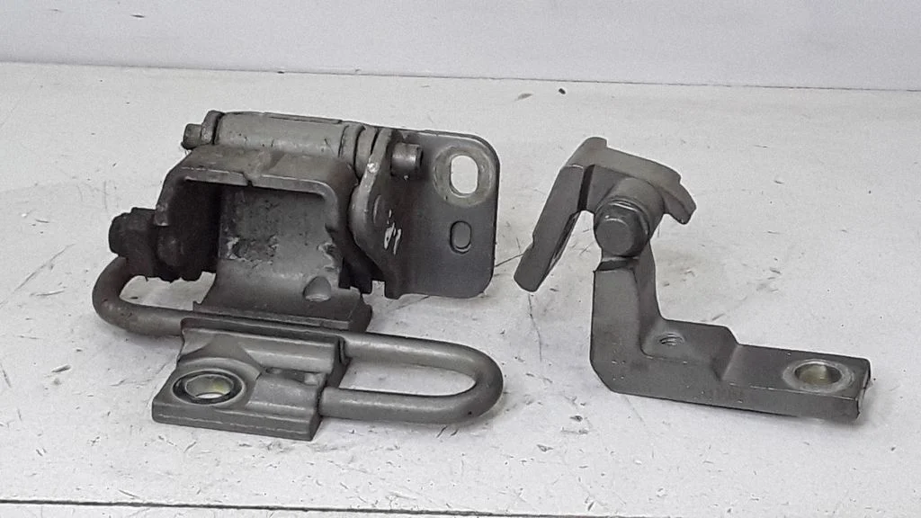 Front door hinges set – Seat Altea XL (2004-2015)