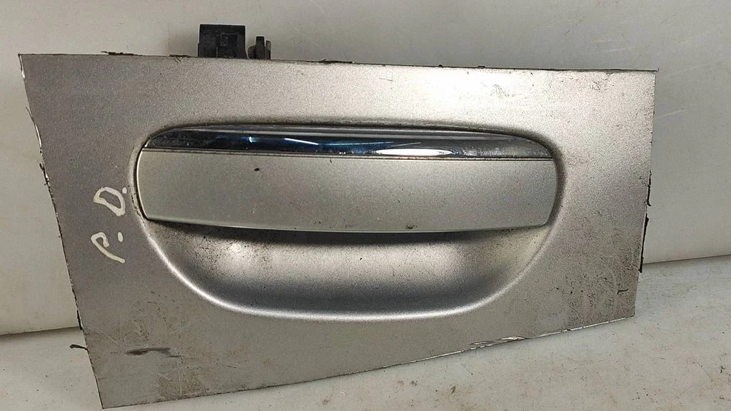 Front door exterior handle 4F0837886